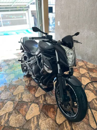 Kawasaki ER6N 650cc
