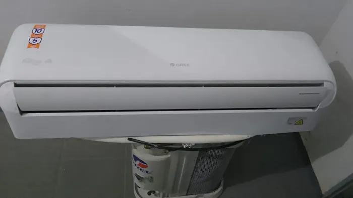 Ar condicionado gree inverter 24 mil BTUs 4 meses de uso novo