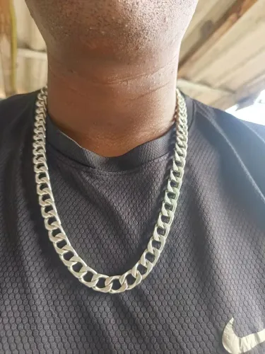 Corrente de prata