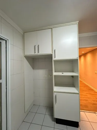 VENDO COZINHA PLANEJADA FAVORITA EM MDF - EXCELENTE ESTADO!
