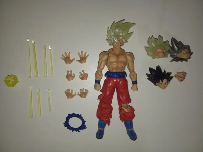 Goku Black Hole usado (estilo SH Figuarts / leia a descrição)