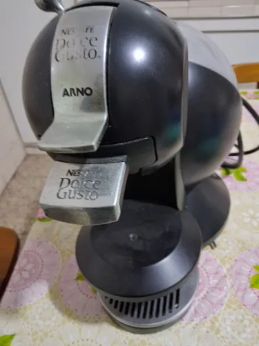 CAFETEIRA Dolce Gusto melody ARNO Cor:Preta Seminova