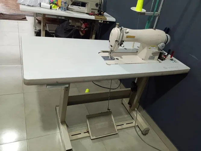 Reta industrial Singer