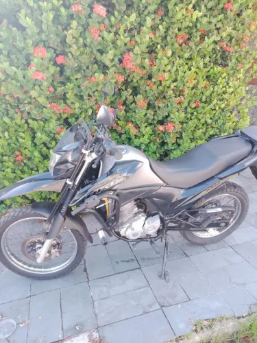 Honda Bros 160 ano 2022/2023 super nova.