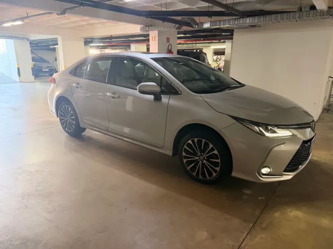Toyota Corolla Altis 2.0 Flex 16V Aut. 2024