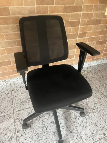 Cadeira estilo gamer top de linha marca cavaletti