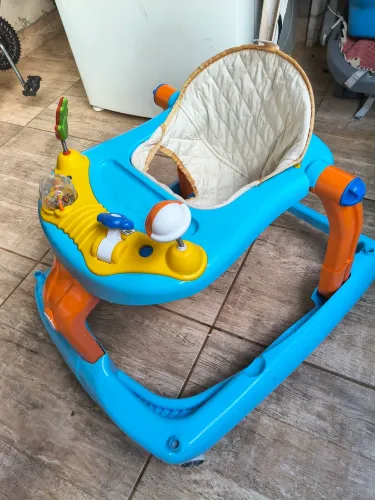 Disquinho de bebê semi novo