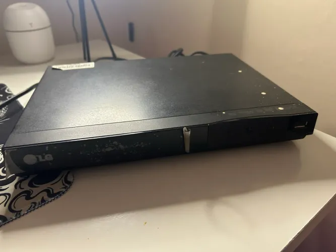 DVD PLAYER LG DP122