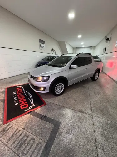Volkswagen Saveiro Highline 1.6 T. Flex 8V CD 2016