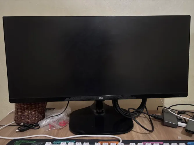 Monitor Full HD LG 25 polegadas Ultrawide - 25UM58-P
