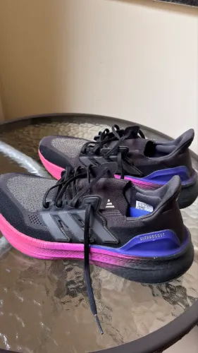 Tênis ultraboost 5 
