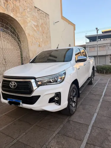 Toyota Hilux CD SRX 4X4 2.8 TDI 16V Diesel Aut. 2019