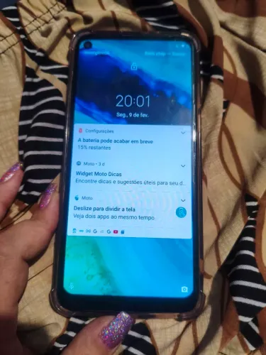 Motorola moto G8 