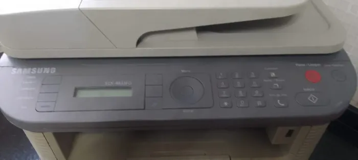 Impressora Laser Samsung SCX-4833FDC<br>J?