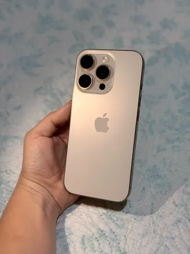 iPhone 16 pro 128gb Desert
