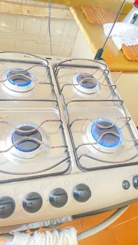 Vendo fogão 4 bocas