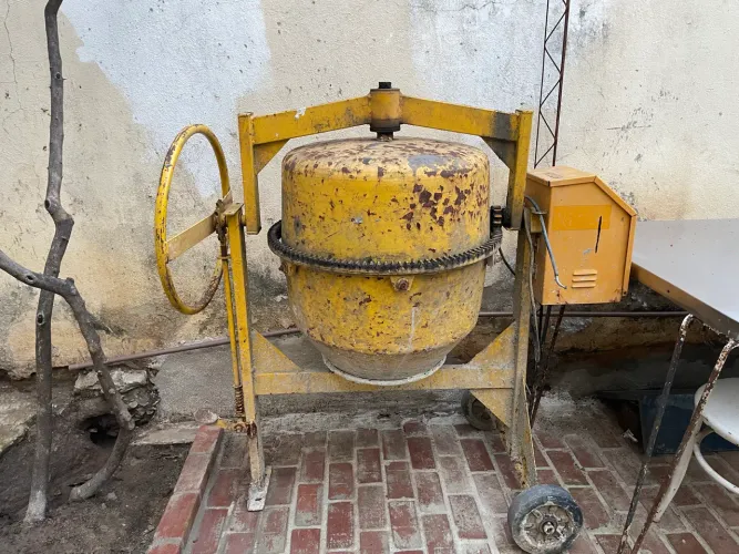 Betoneira 127 volts