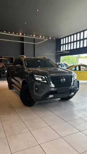 Nissan Frontier XE CD 4X4 2.3 Bi-TB Diesel Aut. 2024