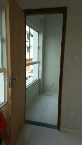 Apartamento 2/4 Itapuã