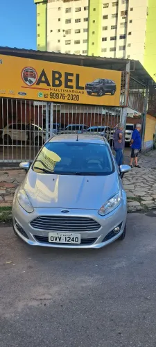 Ford Fiesta 1.6 16V Flex Aut. 5P 2015