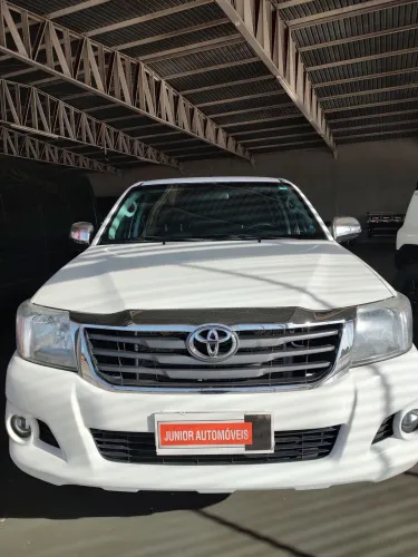 Toyota Hilux CD SR 4X2 2.7 16v/2.7 Flex Aut. 2015