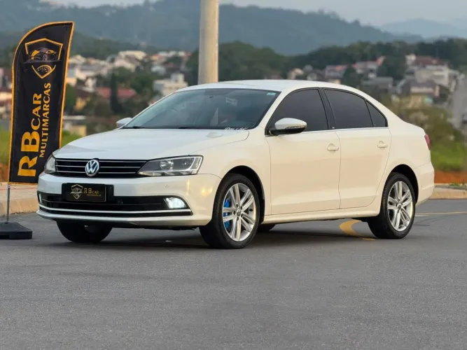 Volkswagen Jetta Highline 2.0 TSI 16V 4P Tiptronic 2015
