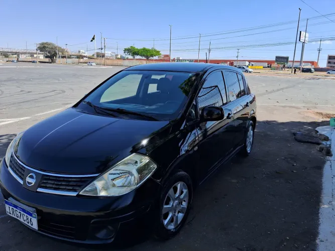Nissan Tiida S 1.8/1.8 Flex 16V Mec. 2011