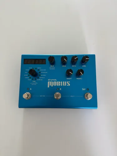 Strymon mobius