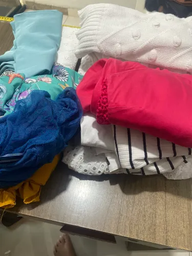 Um Lotinho de Roupas sustentável