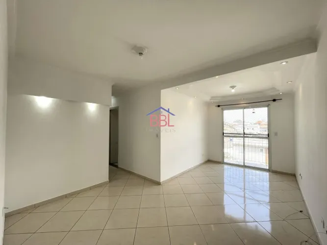 Apartamento para Locação em São Paulo, Itaim Paulista, 3 dormitórios, 1 banheiro, 1 vaga