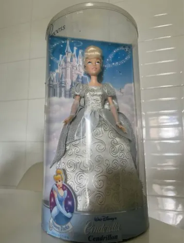 Boneca Cinderella Original Disney