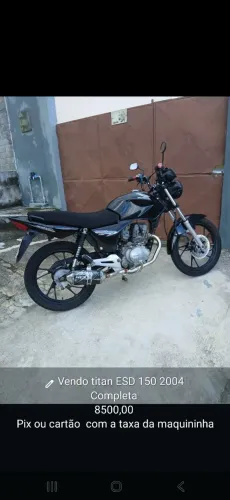 Moto em ótimo estado, é so pegar e andar