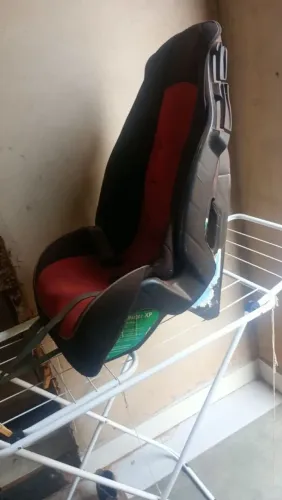 Vendo cadeira bebê para carro