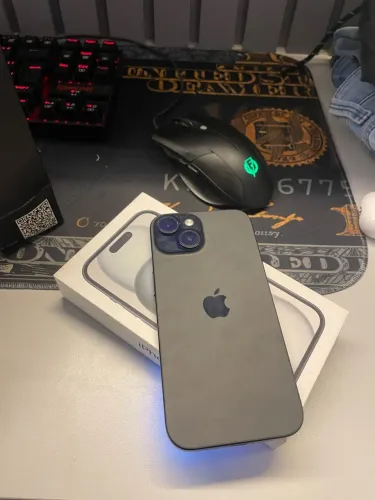 iPhone 15