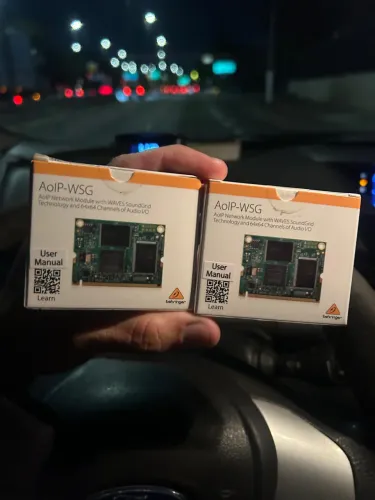 AoIP-WSG Behringer Wing Placa