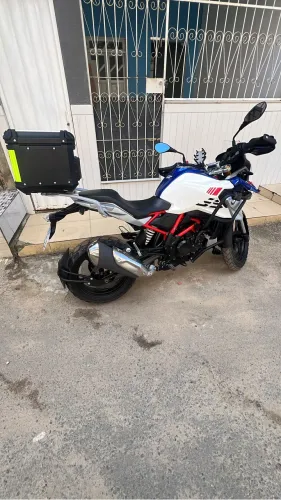 BMW gs310 intacta em bom estado de uso 2ª dono