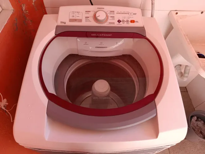 Máquina de lavar roupa Brastemp 11kg