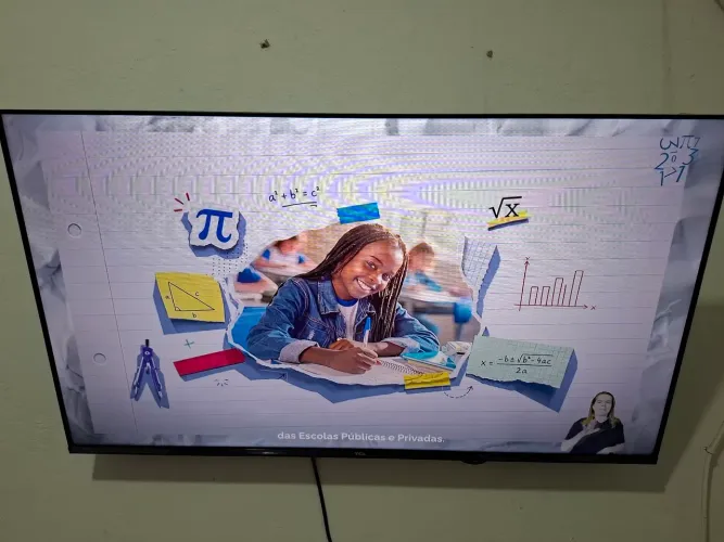 Smart TV tcl 40 seminova
