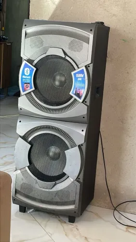 Caixa torre de 1500 ws 