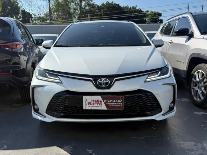 Toyota Corolla Altis Hybrid 1.8 16V Flex Aut. 2024