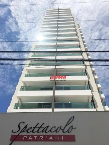 Apartamento com 1 dormitório para alugar, 50 m² por R$ 4.053,00/mês - Parque Campolim - So