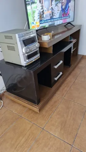 Rack para TV e Som