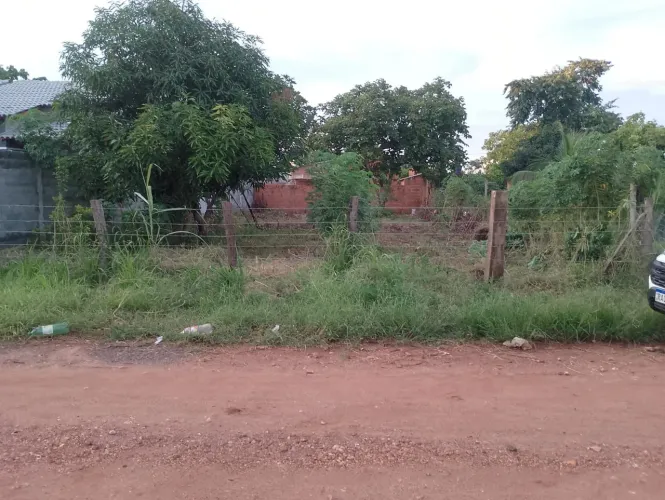 Vendo terreno no Baracat