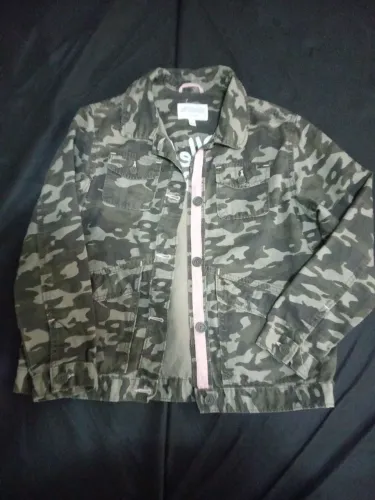 Jaqueta camuflada Importada Gymboree