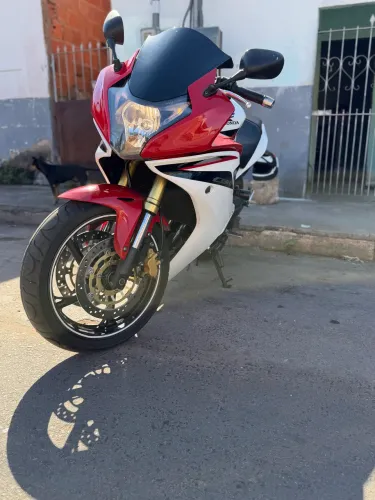 CBR 600F