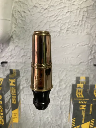 Boquilha sax tenor Selmer Soloist C** com abraçadeira