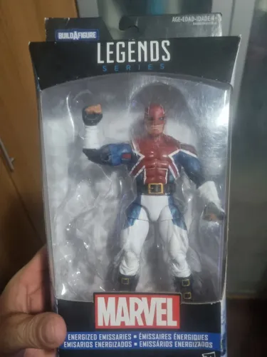 Marvel legends Capitão Britânia 