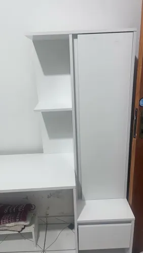 Escrivaninha para PC branca