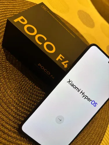 Celular POCO F4 Pouco usado
