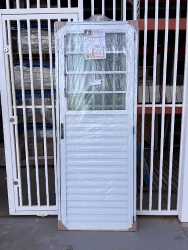 PORTA GIRO ALM BCO BASCULANTE 4VD/LISO 210AX80L EM ALUMÍNIO
